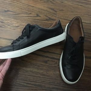 Frye, Ivy Low Lace Sneakers, Black, size 9